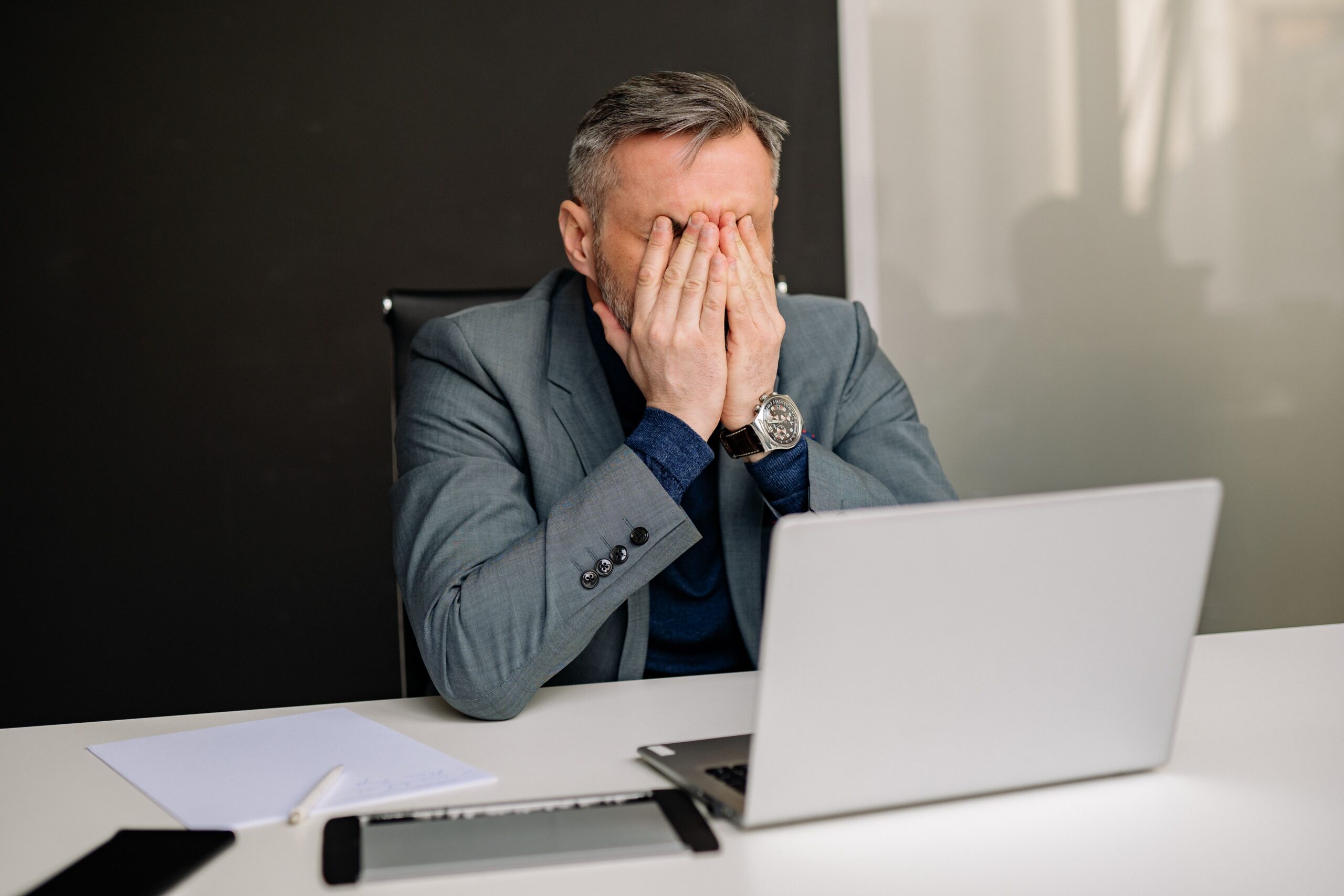server-down Business Server Downtime & Recovery Planning | LoyalITy